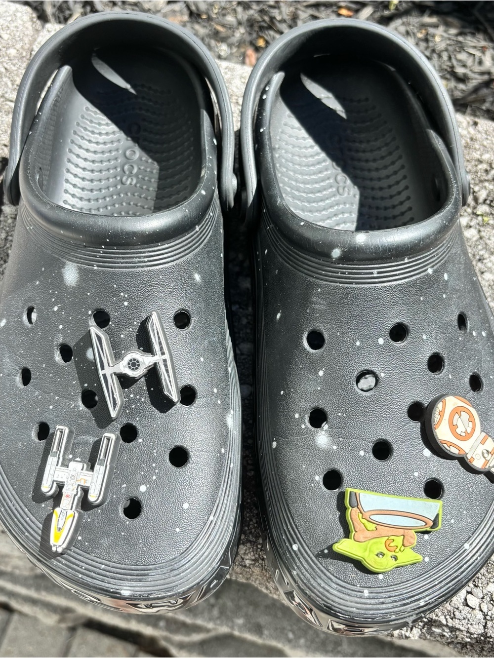 CROCS Men's Black Star Wars with Jibbitz Size 6